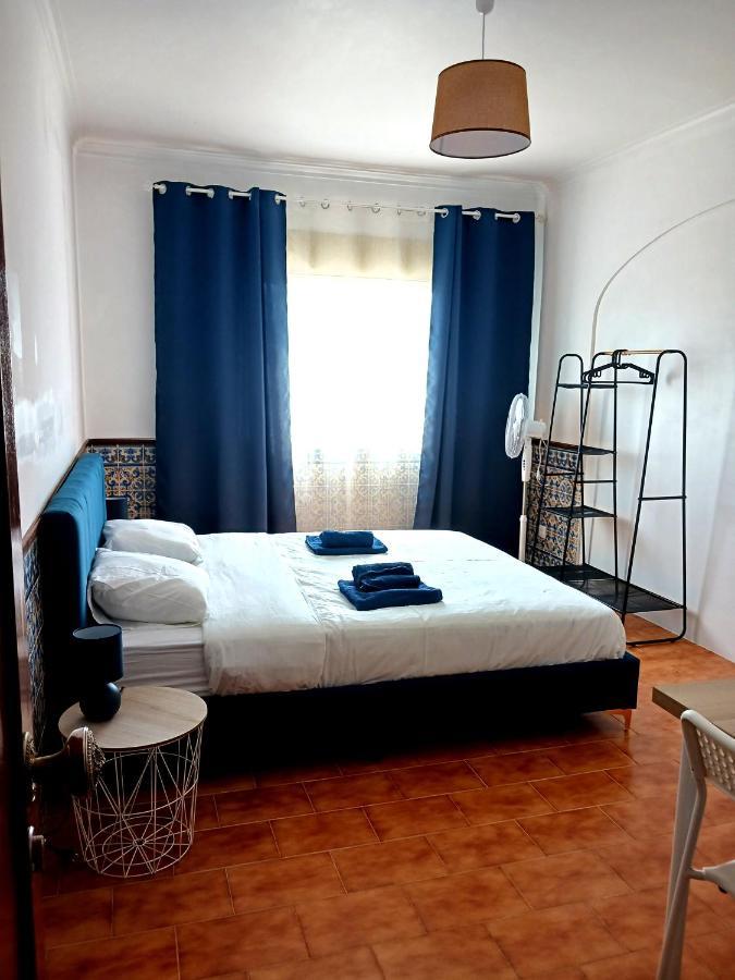 Rooms 10 Mins Walk From Train Station! Agualva-Cacem 외부 사진