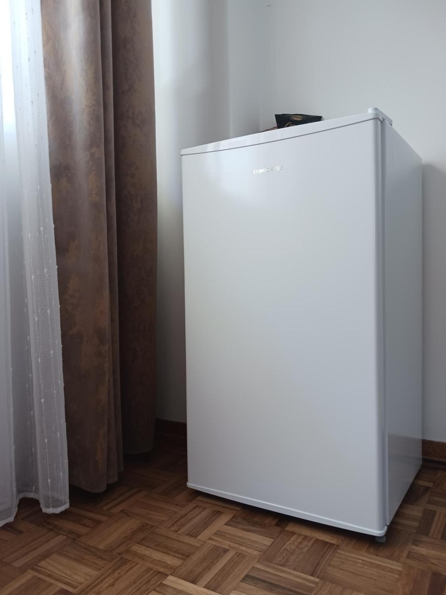 Rooms 10 Mins Walk From Train Station! Agualva-Cacem 외부 사진